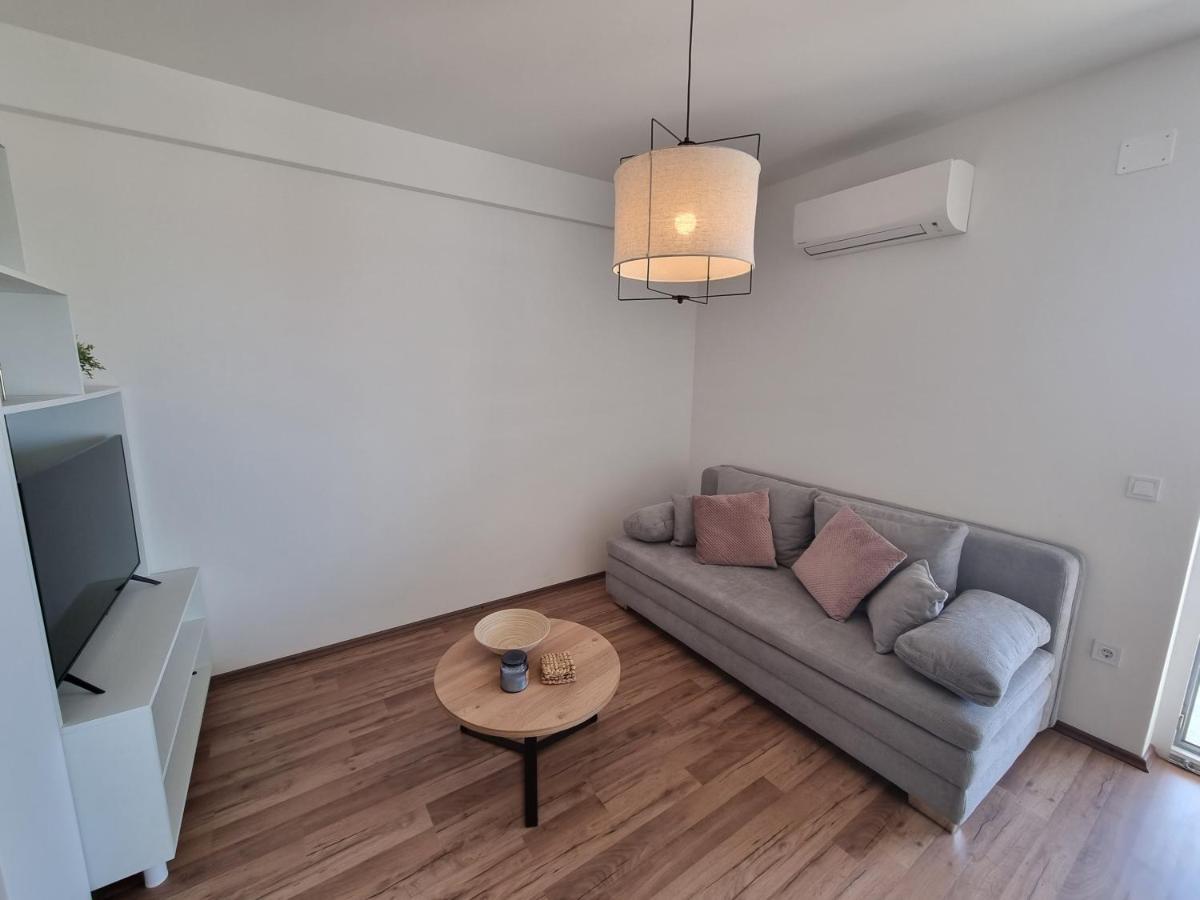 Sea View Apartment 罗戈兹尼察 外观 照片