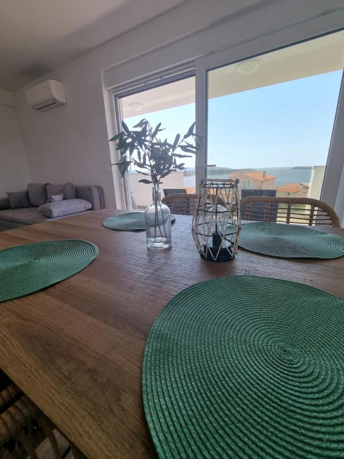 Sea View Apartment 罗戈兹尼察 外观 照片