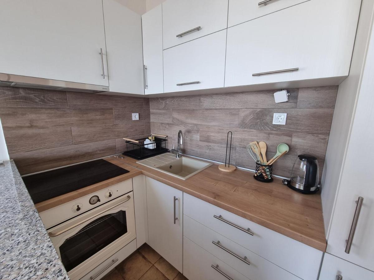 Sea View Apartment 罗戈兹尼察 外观 照片